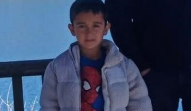 Antalya’da arabanın çarptığı 7 yaşındaki çocuk hayatını kaybetti