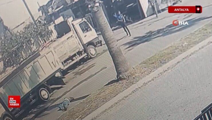 Antalya’da elektrikli bisikletten düşüp ağır bakıma kaldırıldı