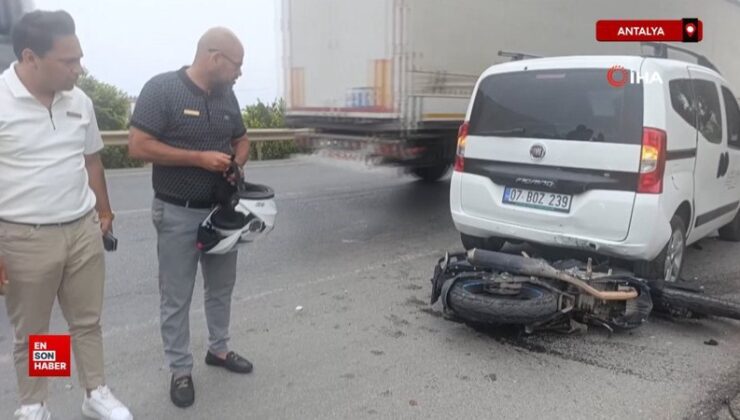 Antalya’da emniyet şeridinde duran araca motosiklet çarptı