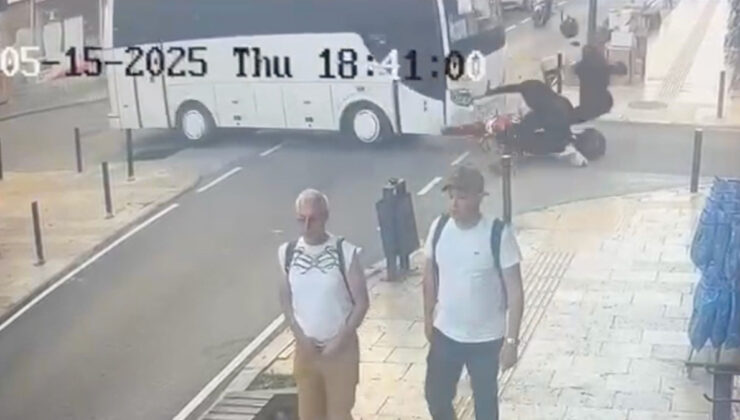 Antalya’da karşıt istikametten çıkan midibüs ile motosiklet çarpıştı: 1 meyyit