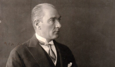 Atatürk’ün en bilindik fotoğraflarının çekildiği anların görüntüsü ortaya çıktı