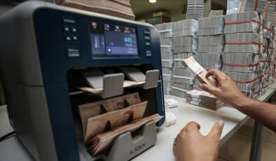 Bankacılık kesiminin mevduatı azaldı