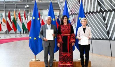 Birinci defa bir Filistin temsilcisi AB’ye mektup sunarak vazifesine başladı