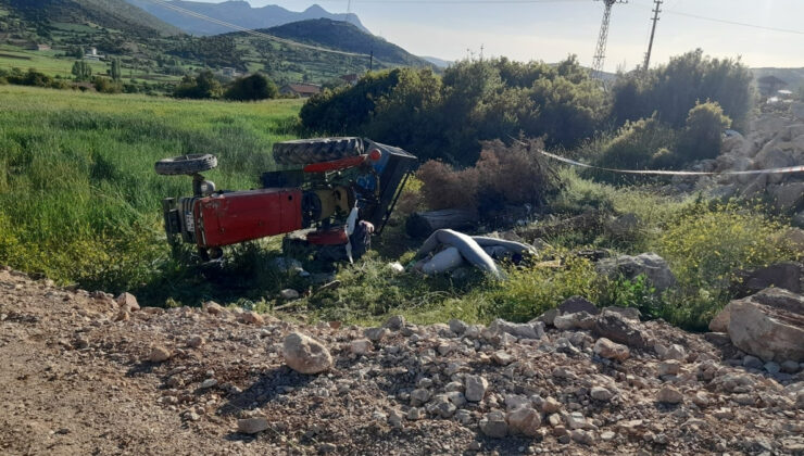 Burdur’da devrilen traktörün altında kalan çocuk can verdi