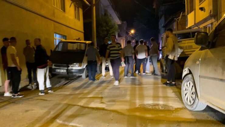 Bursa’da balta ile sokaklarda dehşet saçan alkollü maganda yakalandı