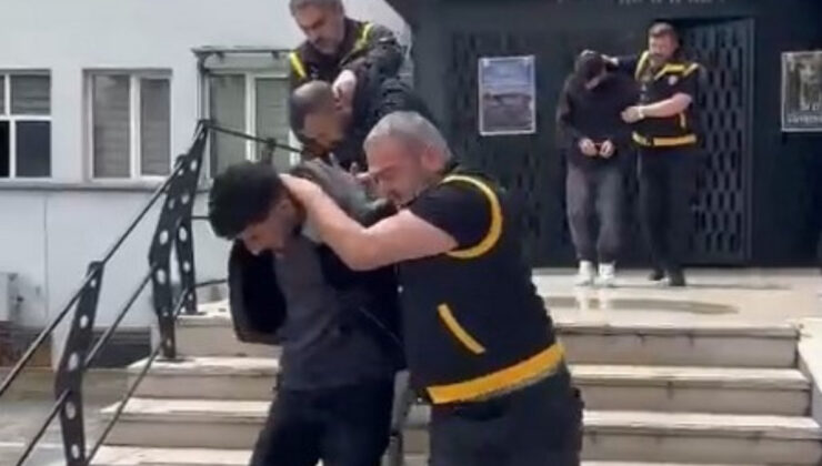 Bursa’da kasklı berber katilleri yakalandı