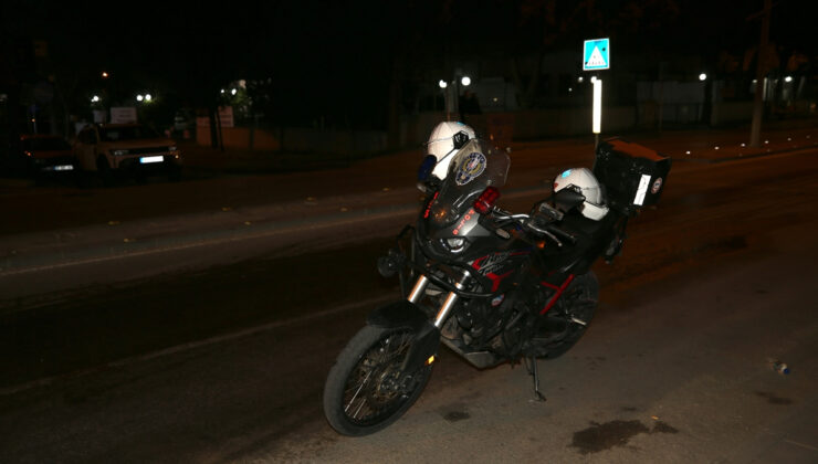 Çanakkale’de takip sırasında motosikletli polisin çarptığı genç kız ağır yaralandı