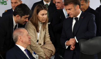 Cumhurbaşkanı Erdoğan’ın Arnavutluk’ta temasları sürüyor