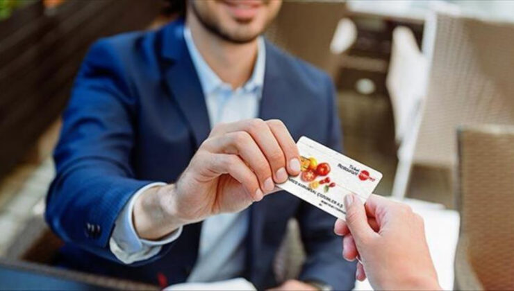 Danıştay, yemek kartı yardımlarının SGK prim muafiyetini tescilledi