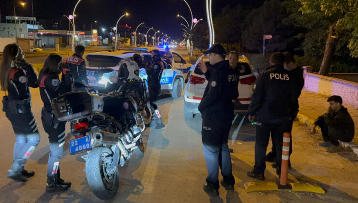 Edirne’de ehliyetsiz şoför trafiği birbirine kattı