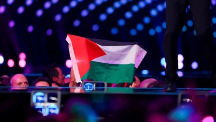 Eurovision yarı finalinde seyircilerden Gazze’ye dayanak