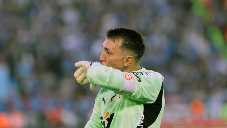 Fernando Muslera, Bülent Korkmaz’ın rekoruna ortak oldu