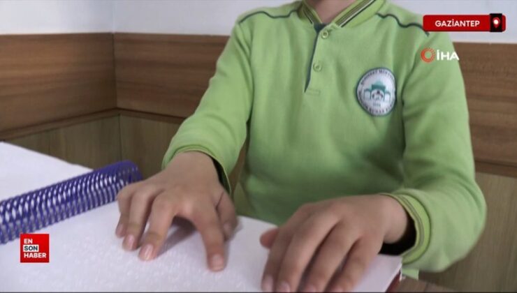 Gaziantep’te görme engelli depremzede genç 15 ayda hafız oldu