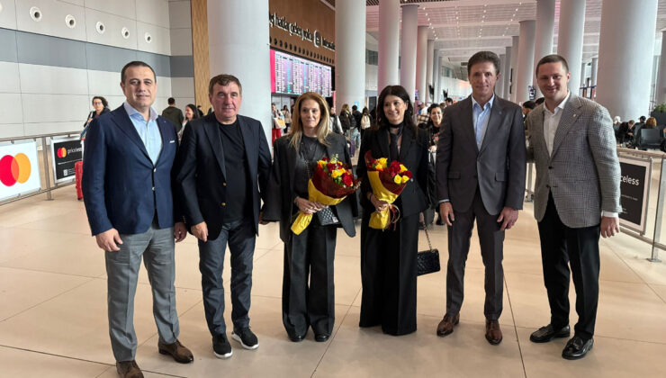 Hagi ve Popescu, UEFA Kupası zaferinin yıl dönümü için İstanbul’da