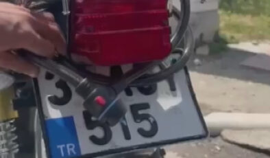 Hatay’da plakasını çeşitli malzemelerle kapatan sürücülerin sözleri şaşırttı