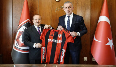 İbrahim Hacıosmanoğlu’ndan Gaziantep FK’ya ziyaret