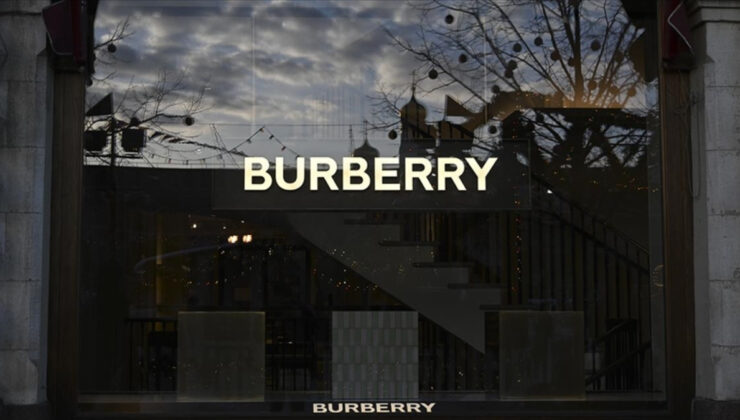 İngiliz Burberry 1.700 kişiyi işten çıkararak tasarrufa gideceğini açıkladı