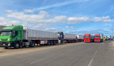 İsrail, Gazze Şeridi’ne insani yardım girişine müsaade vermiyor