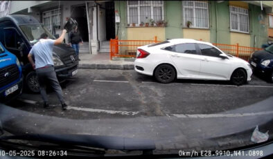 İstanbul’da kusurlu parka kızan şahıs aracının aynasını kırdı