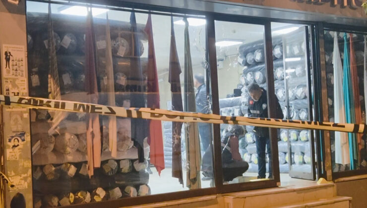 İstanbul’da maddi hasarlı kaza yapan 2 kişi birbirlerinin iş yerlerini kurşunladı