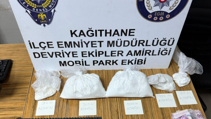 İstanbul’da metrobüs durağında uyuşturucu ticareti