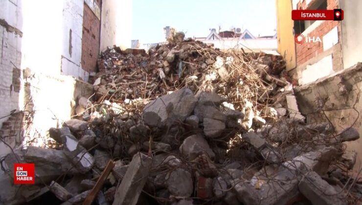 İstanbul’da yıkım sırasında moloz modülleri, komşu meskenin duvarını deldi