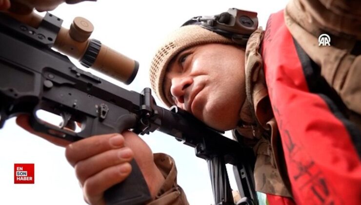 Jandarmanın keskin nişancıları hava, kara ve sudaki amaçları muvaffakiyetle vuruyor