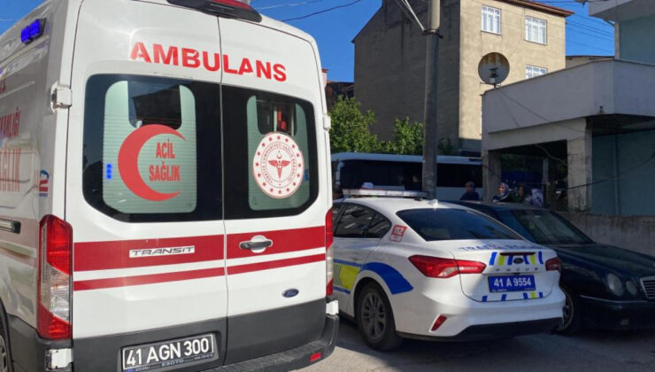 Kocaeli’de servis minibüsü, 7 yaşındaki çocuğa çarptı