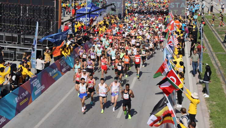 Konya, 4. Milletlerarası Yarı Maratonu’nda binlerce sporcuyu ağırladı