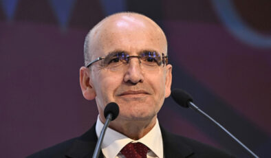 Mehmet Şimşek: Enflasyon beklentileri geriledi