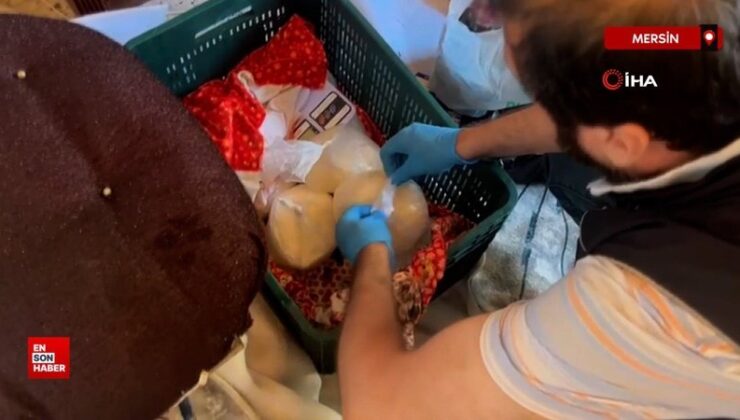 Mersin’de zehir taciri kilolarca uyuşturucu ve 375 bin TL ile yakalandı