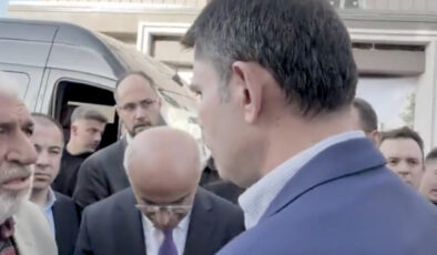 Murat Kurum, vatandaşlarla bir ortaya geldi