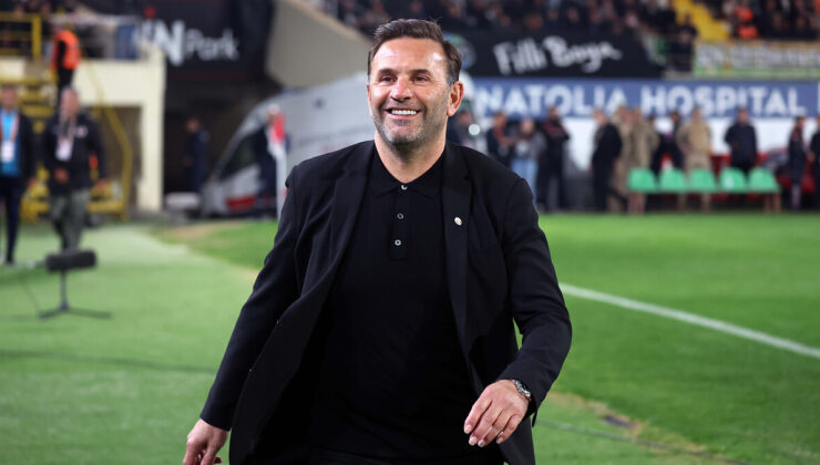 Okan Buruk, şahsî müzesine bir kupa daha koydu