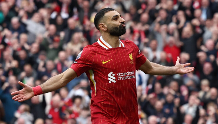 Premier Lig’de dönemin futbolcusu Mohamed Salah seçildi