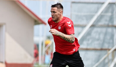 Rey Manaj’dan İstek Çalımbay’a olay kelamlar