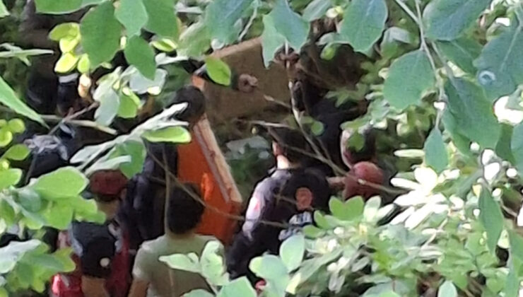 Sakarya’da şarampole devrilen arazi aracındaki çift yaralandı