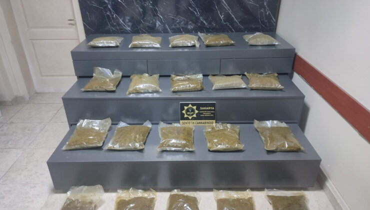 Sakarya’da uyuşturucu operasyonu: 4 gözaltı