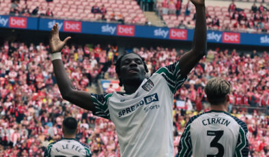 Sunderland, son dakika golüyle Premier Lig’e çıktı