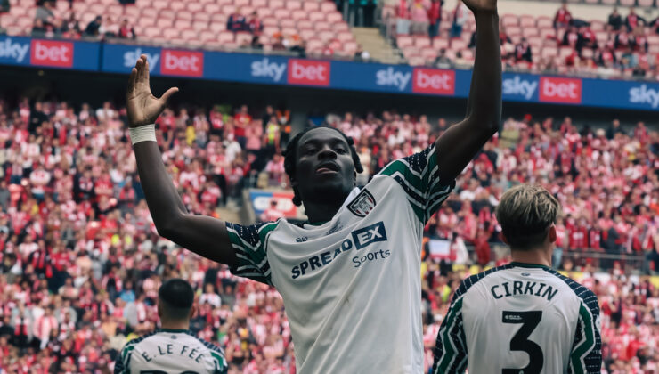 Sunderland, son dakika golüyle Premier Lig’e çıktı