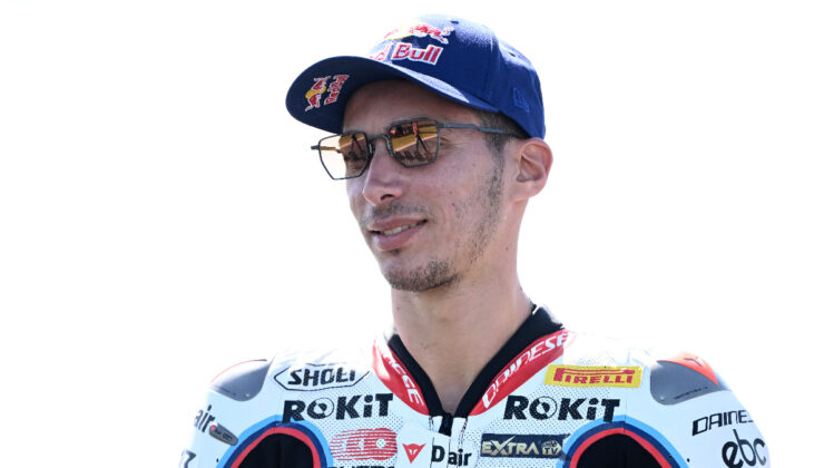 Toprak Razgatlıoğlu, Çekya’da son yarışta saliselik farkla 2. oldu