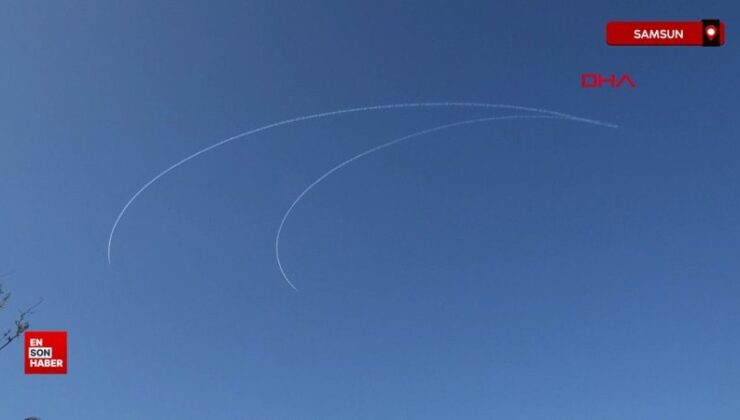 Türk Yıldızları gökyüzüne ‘Ay-Yıldız’ çizdi