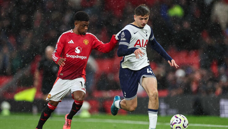 UEFA Avrupa Ligi’nde Tottenham üçüncü, Manchester United ikinci şampiyonluğun peşinde