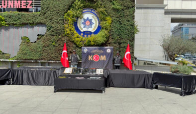 Yurt dışından Türkiye’ye sokulan 250 milyon liralık ziynet eşyası polise takıldı