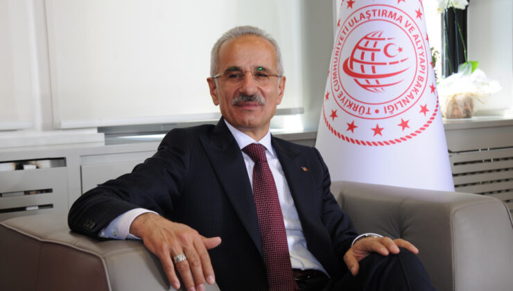 Abdulkadir Uraloğlu: Elektrikli araç şarj istasyonu sayısı 11 bin 500’e yükseldi