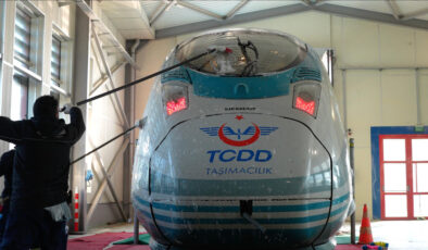 Abdulkadir Uraloğlu: Yüksek süratli trenlerde bayram paklığı başladı