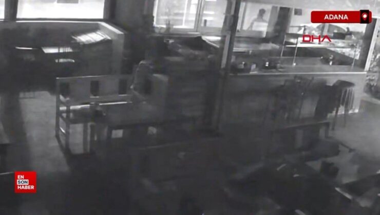 Adana’da tost yediği büfeyi gece soydu: 10 bin lira ve telefon çaldı