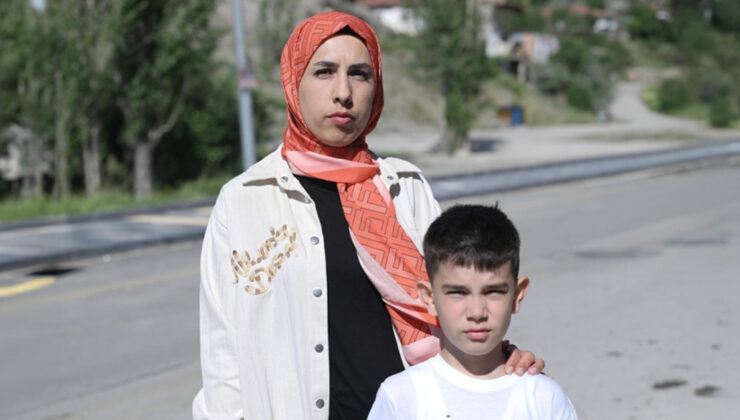 Ankara’da çocuklarıyla birlikte başıboş köpeklerin saldırısına uğrayan anne konuştu