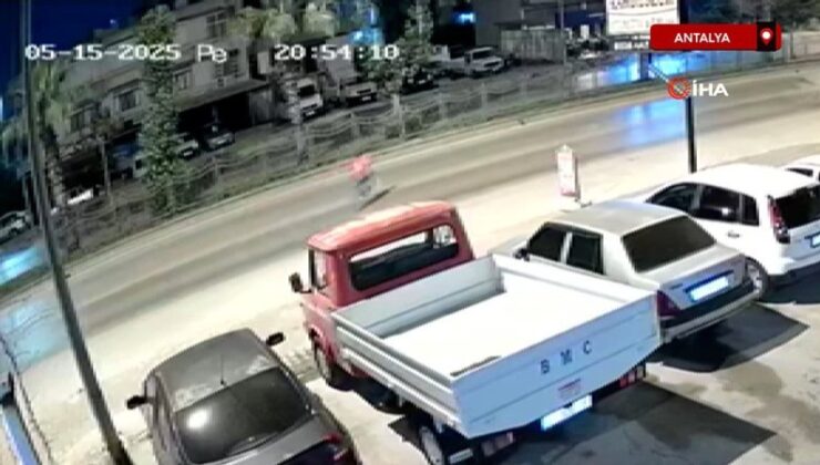 Antalya’da bisikletiyle yola çıkan 9 yaşındaki çocuğa araç çarptı