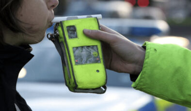 AYM, alkolmetreyi üflemeyen kişinin başvurusunu reddetti