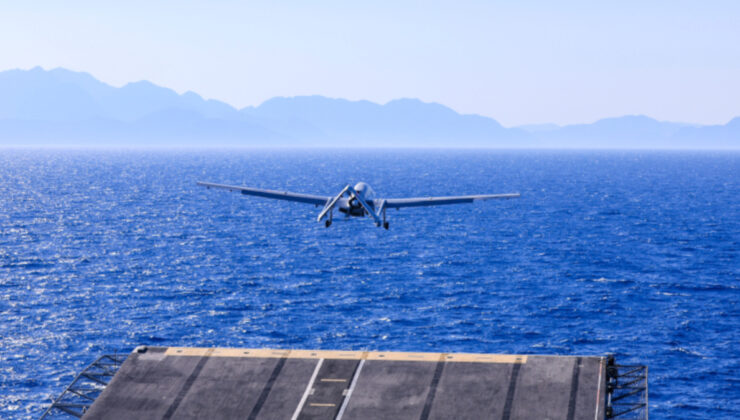 Bayraktar TB3 TCG Anadolu’da 100 sortiyi tamamladı